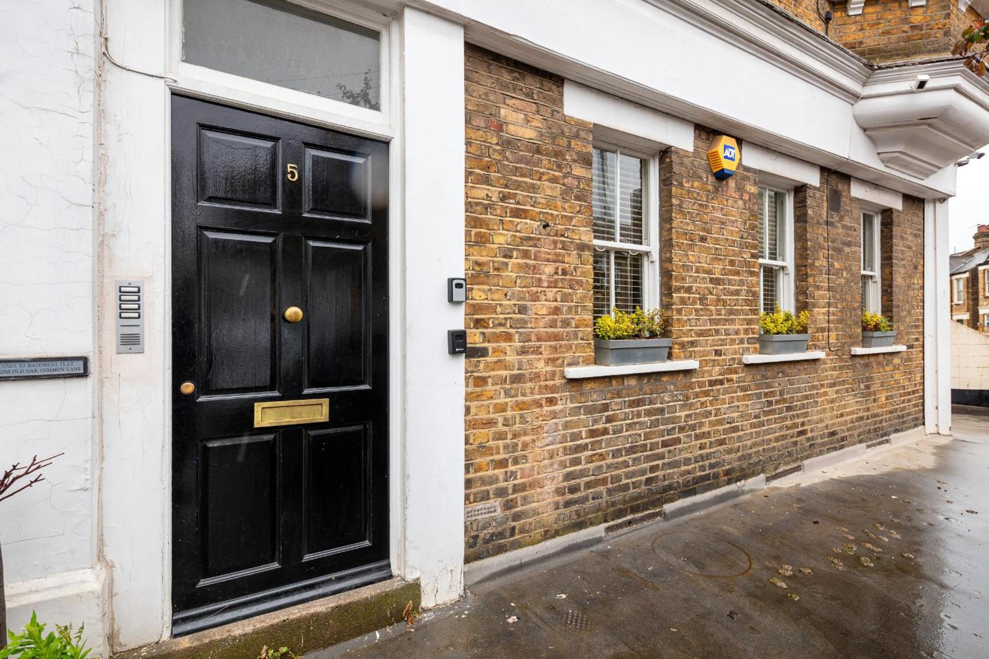 5A - Bright And Airy 2 Bedroom Apartment - Close To Central London Kültér fotó
